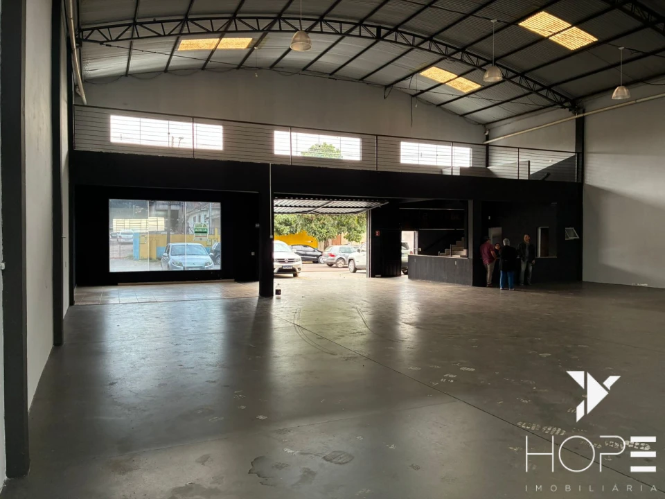 Imagens do imóveis Oportunidade comercial – Barracão 436 m² – Região Central de Londrina/PR