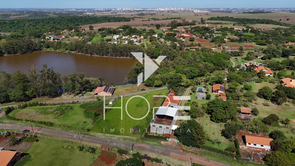 Imagens do imóveis terreno de 3220m² à Venda no Condomínio de Chácaras Itaúna – Ibiporã/PR