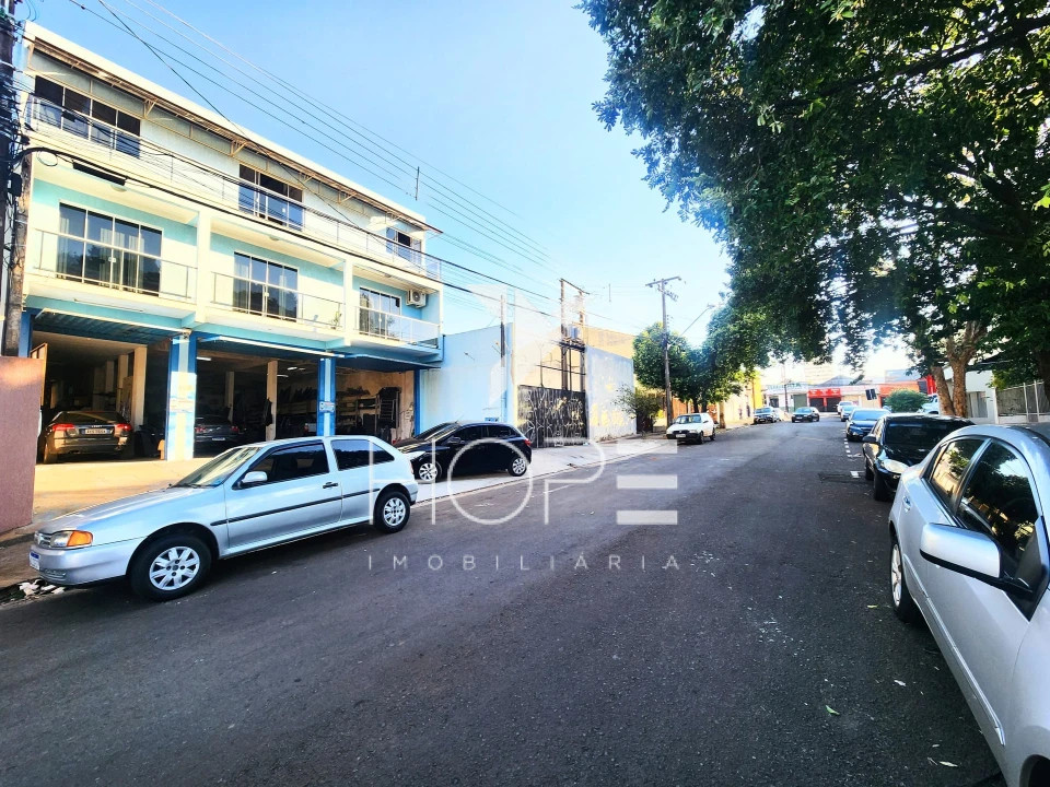 Imagens do imóveis Sobrado Residencial e Comercial à Venda – 300 m² – Terreno 568 m² – Vila Balarotti – Londrina PR