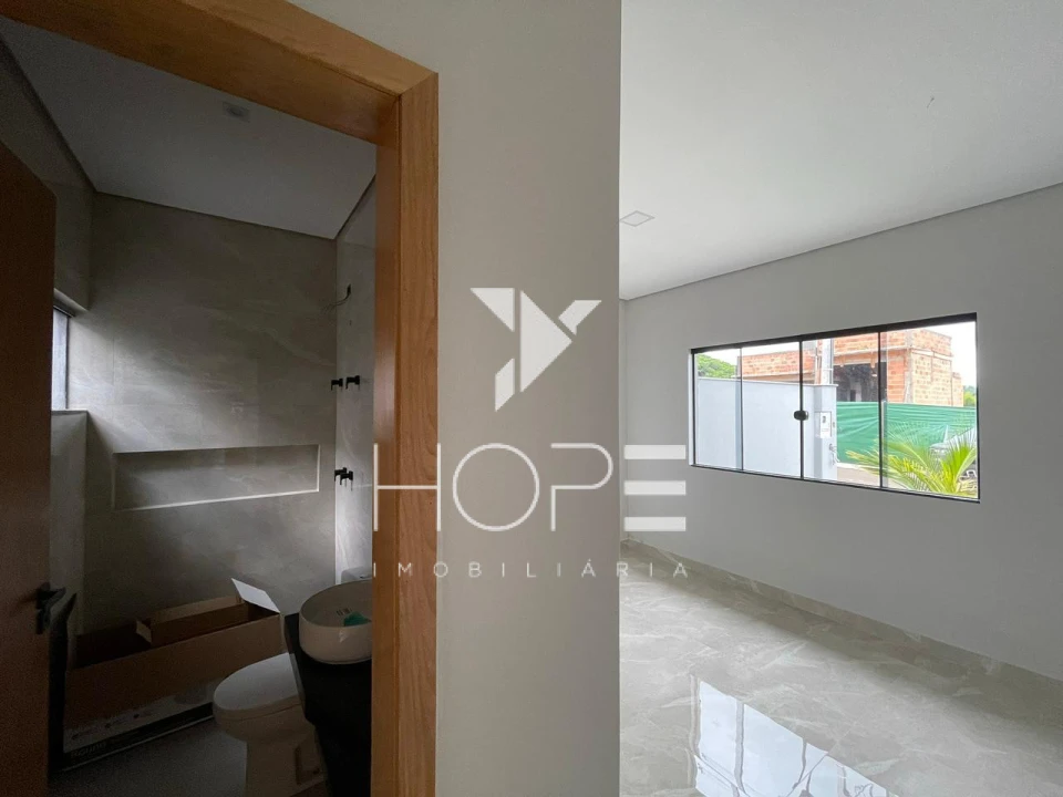 Casa à venda – 3 Quartos – Condomínio Royal Norte – Zona Norte – Londrina/PR