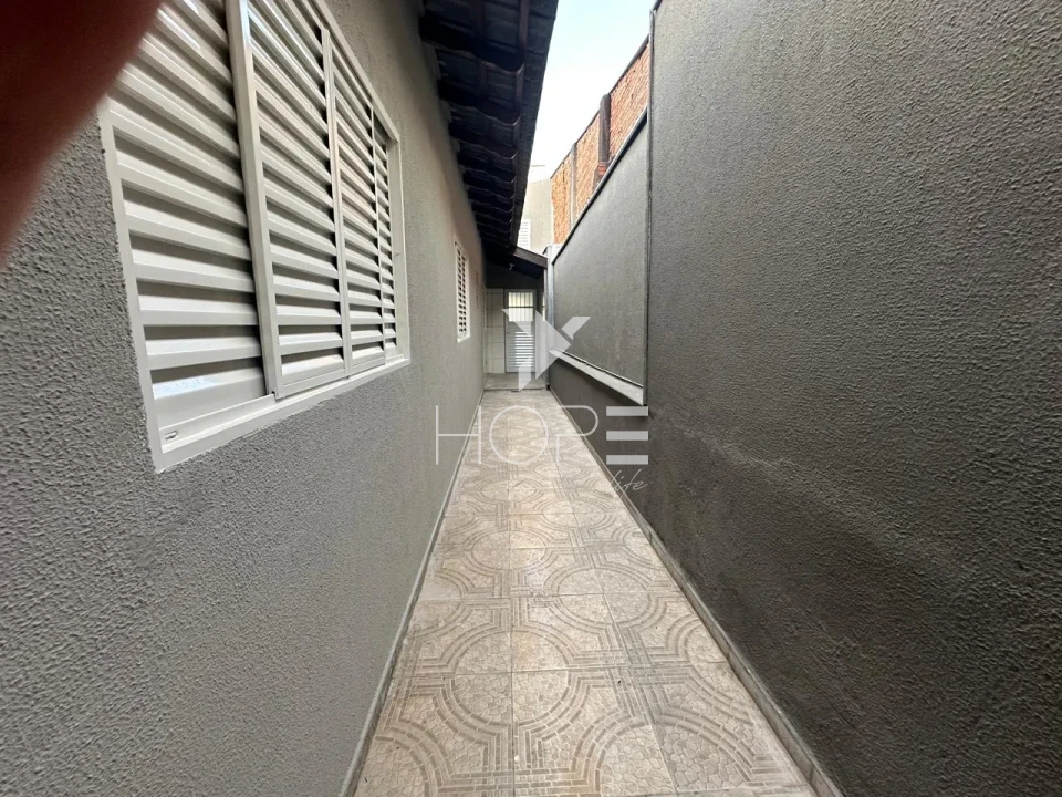 Imagens do imóveis Casa geminada à venda com 3 quartos e suíte no Jardim Palmeiras – Zona Norte – Londrina/PR
