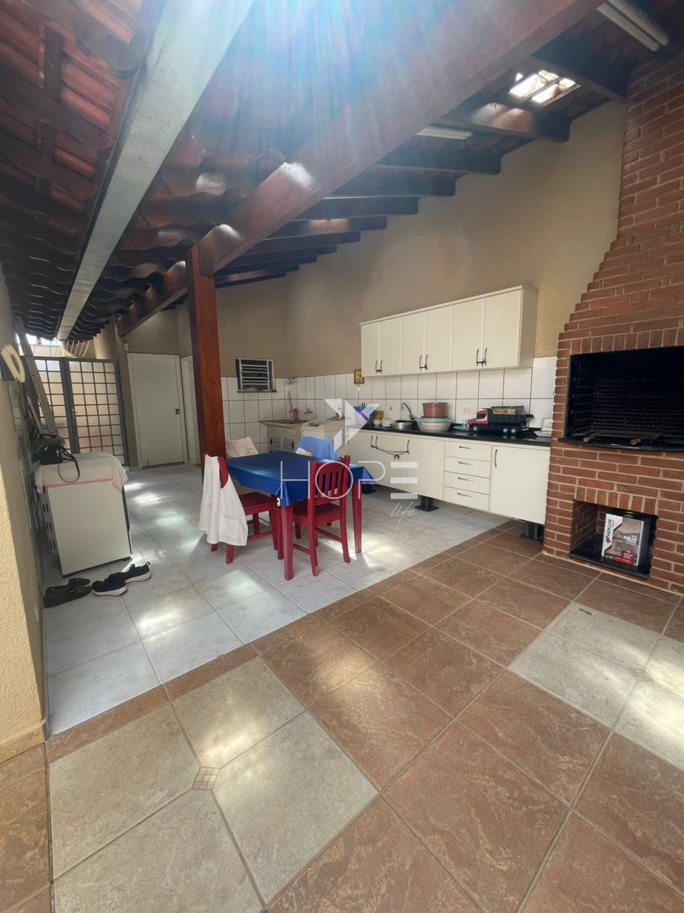 Imagens do imóveis Casa à venda com 192 m² - 4 quartos - 4 banheiros - 3 vagas - Jardim Adriana II - Zona Sul - Londrina/PR