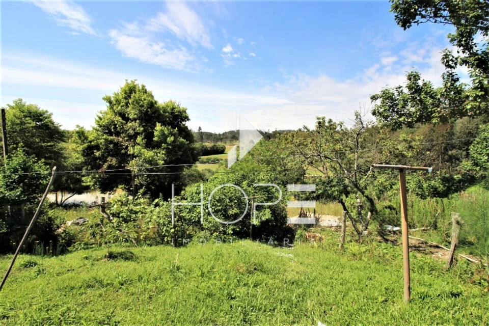 Chácara Completa à Venda  3.8 Alqueres Paulista e 4 Minas de Água – Agudos do Sul PR