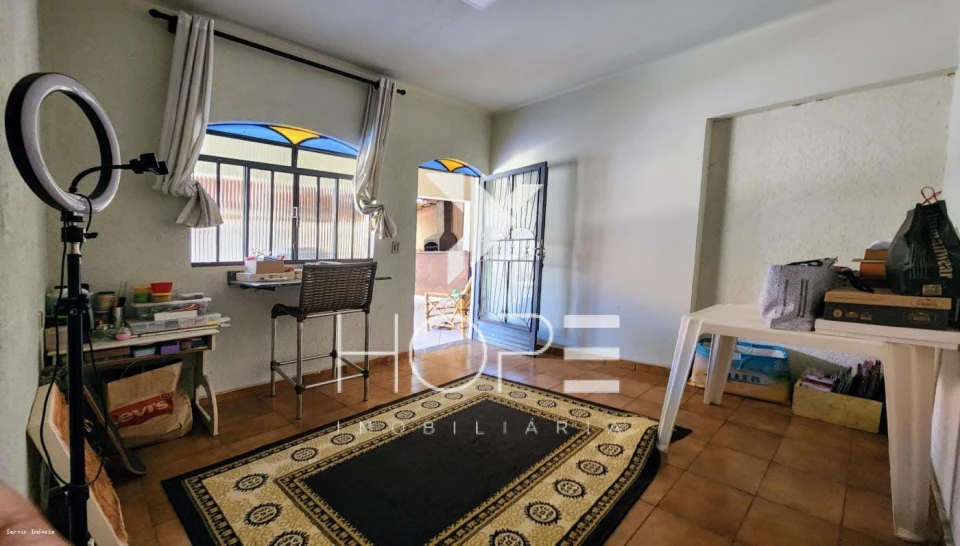 Imagens do imóveis Casa à venda com 191 m² - 3 quartos - suíte - 3 vagas - planejados - Parque Residencial Manela - Cambé PR