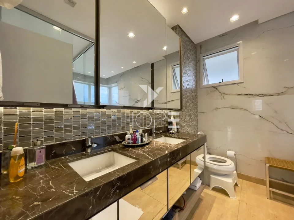 Imagens do imóveis Edíficio Casa Battló à Venda – 245m² – 3 Suítes – Gleba Palhano – Zona Sul – Londrina/PR