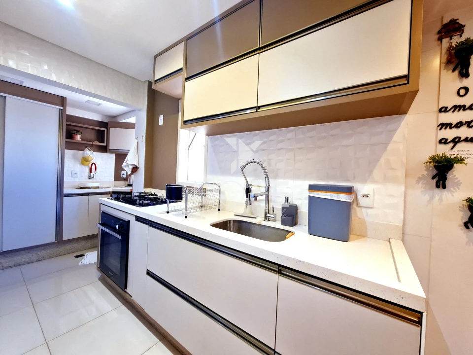 Imagens do imóveis Edifício Maximus - apartamento à venda com 70 m² - 2 quartos - sacada com churrasqueira - Centro - Londrina PR