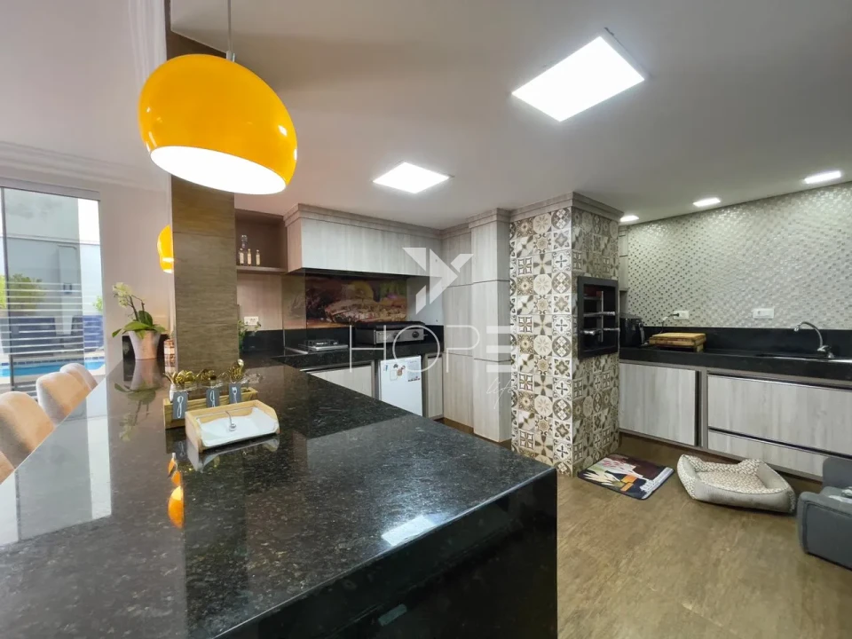 Imagens do imóveis Sobrado em Condomínio à Venda – 315m² – 4 Quartos (1 Suíte) – Vale das Araucárias – Parque Residencial Alcântara – Zona Sul – Londrina/PR