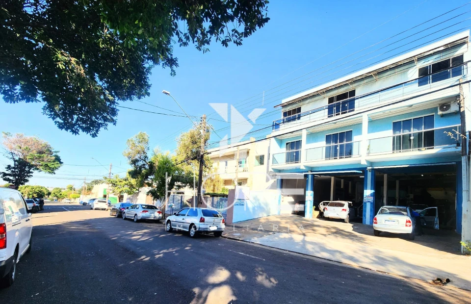 Imagens do imóveis Sobrado Residencial e Comercial à Venda – 300 m² – Terreno 568 m² – Vila Balarotti – Londrina PR