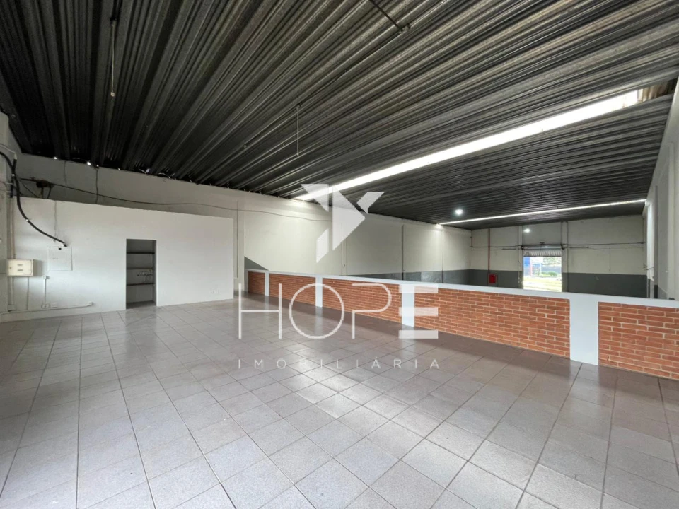 Imagens do imóveis Galpão Industrial Para Locação – 495m² – Saída para Ibiporã– Londrina/PR