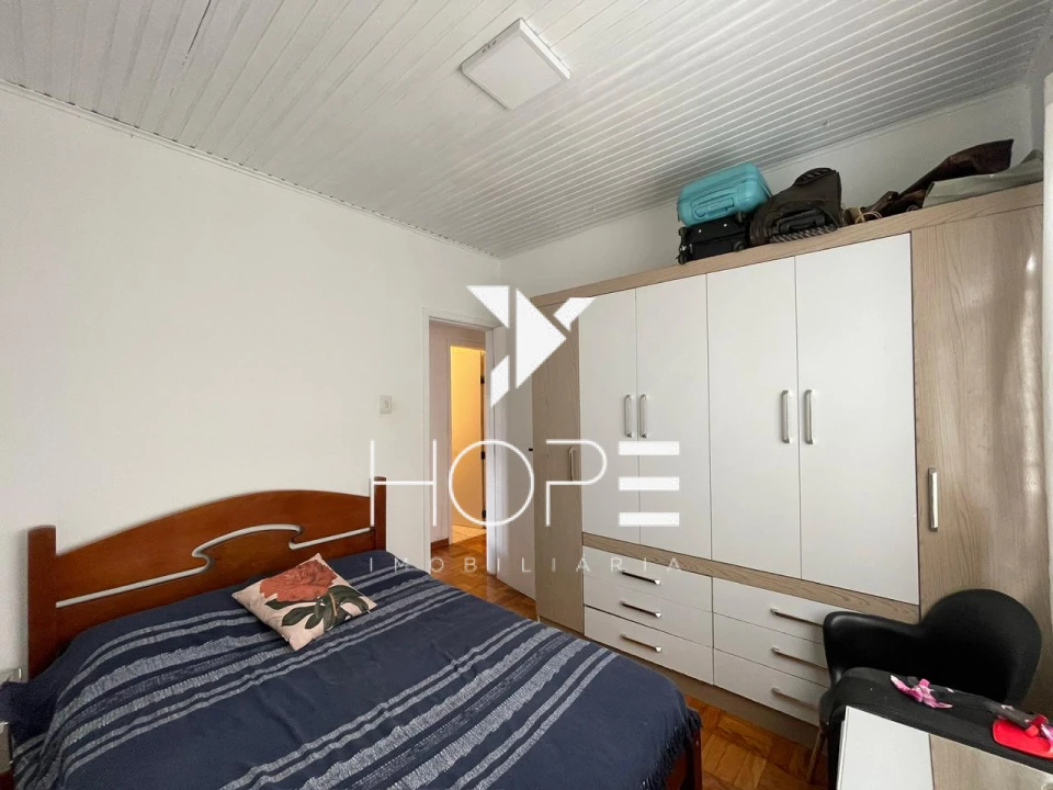 Casa à venda – 4 quartos – Jardim Alvorada – Londrina/PR