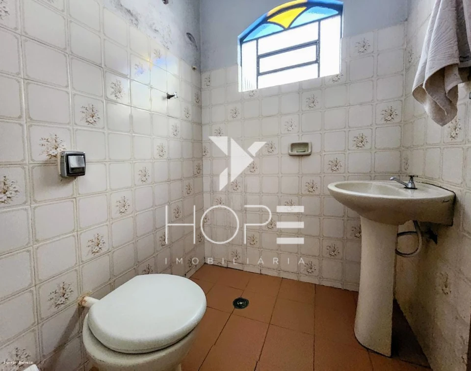 Imagens do imóveis Casa à venda com 191 m² - 3 quartos - suíte - 3 vagas - planejados - Parque Residencial Manela - Cambé PR