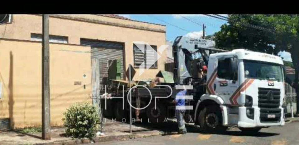 Barracão Comercial para Locação – 302 m² – Via Láctea – Londrina/PR