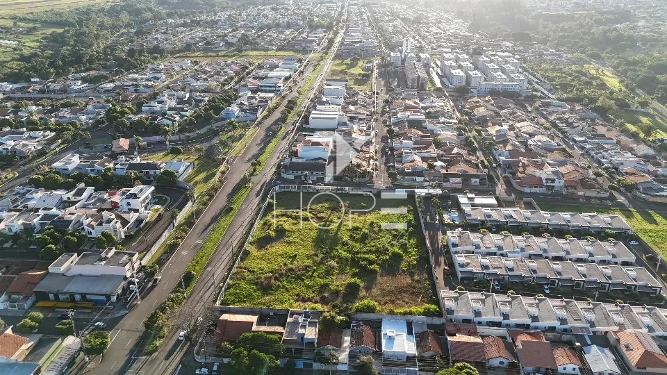 Terreno comercial à venda com 7.732m² - zoneamento ZC2 - Av. Robert Koch - Londrina PR