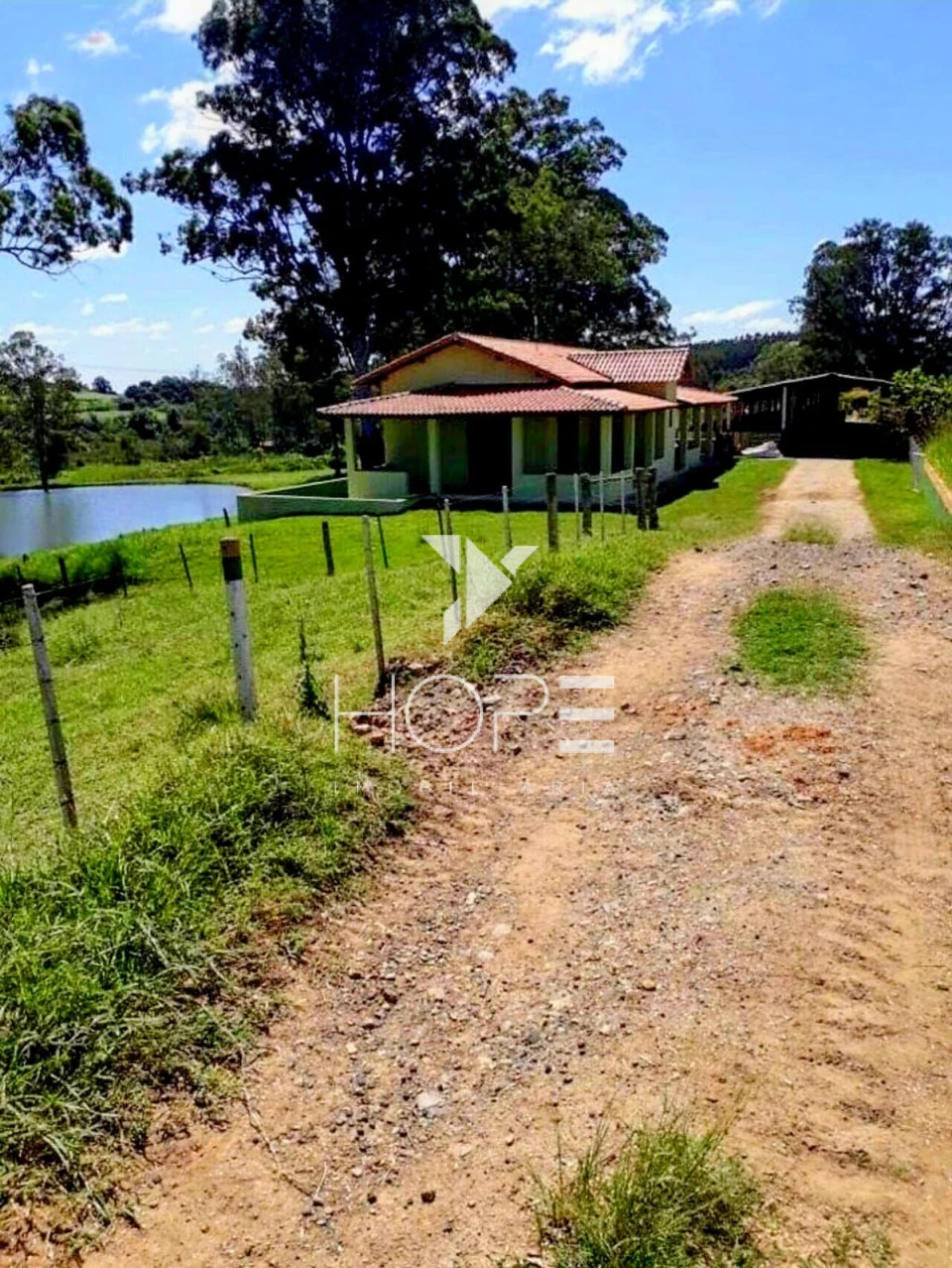 Fazenda à venda – 133 Alqueires (320 Hectares) – Itapetininga/SP