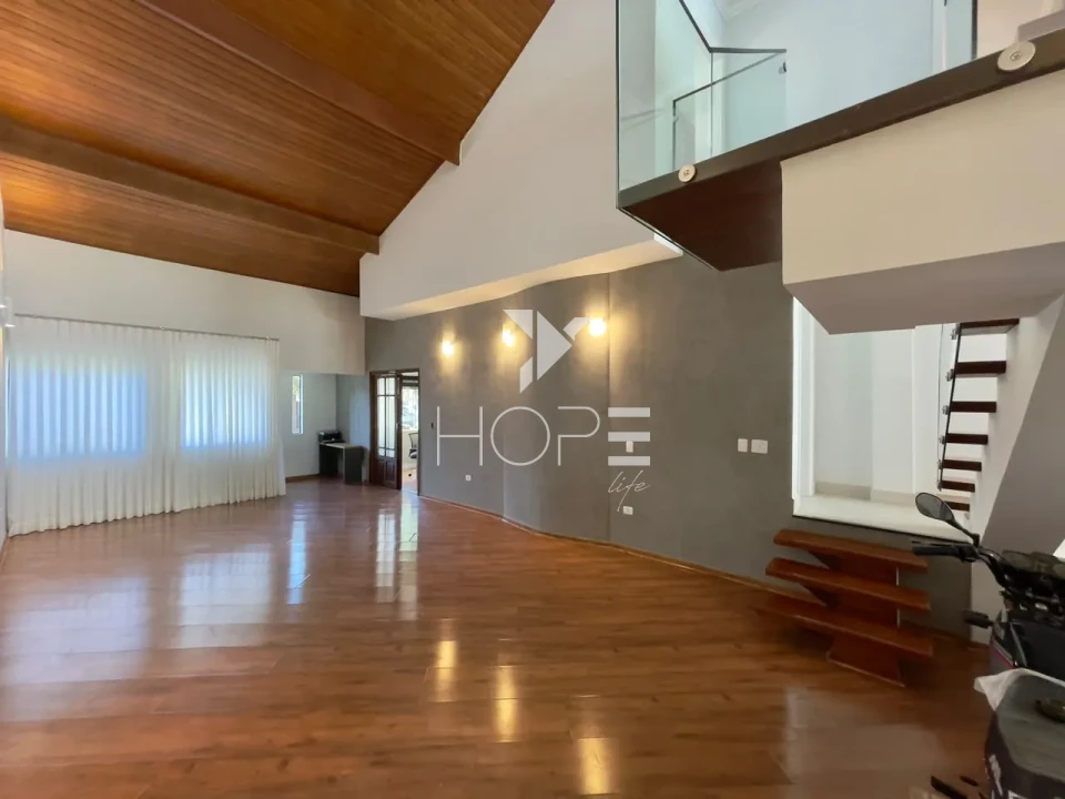 Sobrado em Condomínio à Venda – 261m² – 3 Quartos (1 Suíte) – Vale das Araucárias – Parque Residencial Alcântara – Zona Sul – Londrina/PR