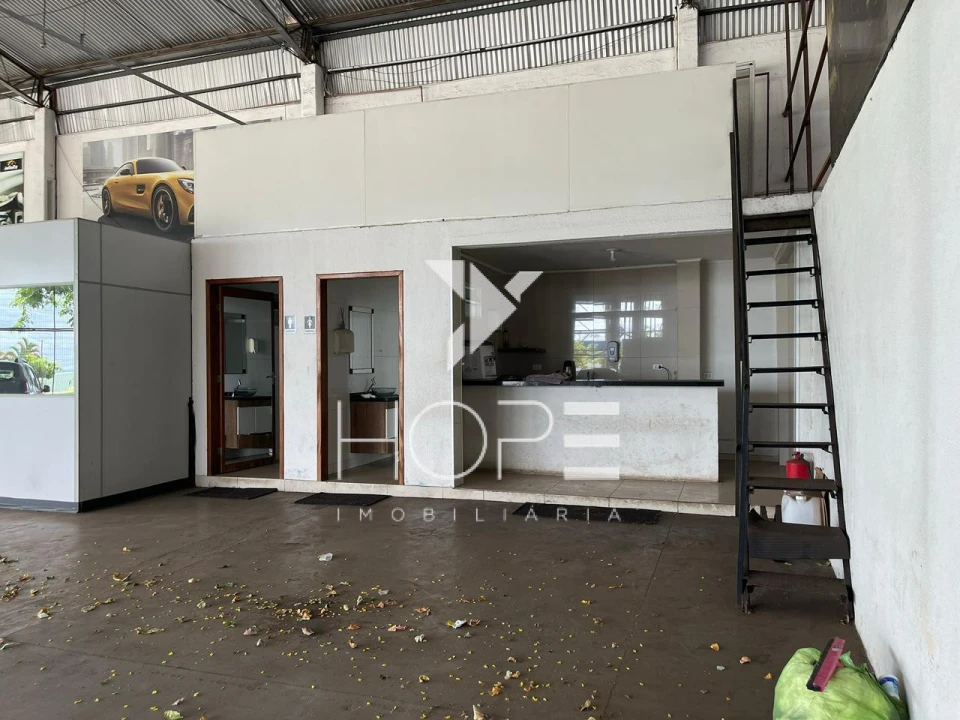 Imagens do imóveis Loja para locação 400m² esquina pé-direito alto – Centro – Londrina