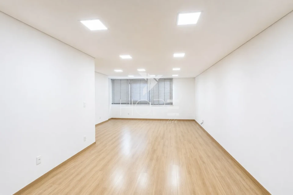 Imagens do imóveis Sala Comercial para Locação na Duque de Caxias – 47m², vaga de garagem e portaria 24h em Londrina