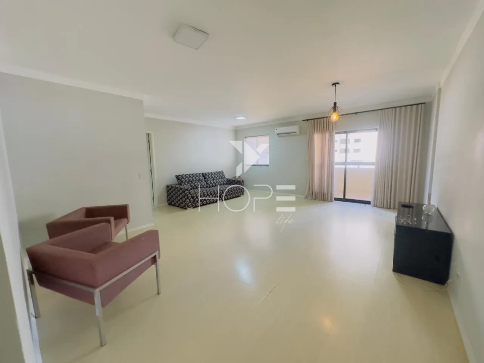 Imagens do imóveis Apartamento à venda – 3 quartos (1 suíte) – Edifício Solar Saint Honoré – Centro – Londrina/PR