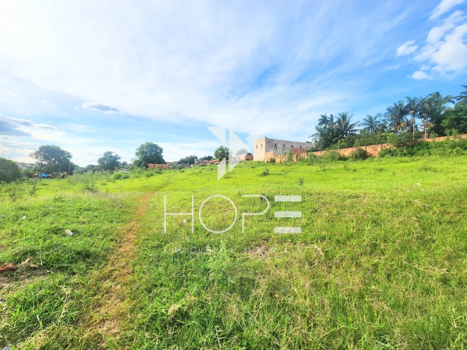 Terreno Amplo à Venda 9.588 m² – Jardim Ana Eliza – Cambé PR