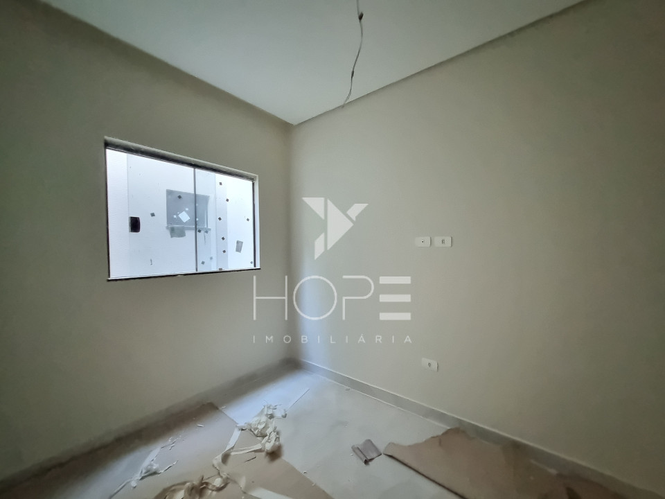 Imagens do imóveis CASA À VENDA EM CONDOMÍNIO NA ZONA NORTE