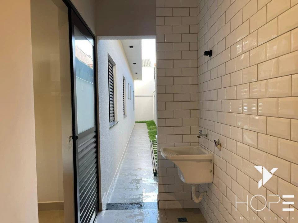 Casa térrea à venda – 250m² – Loteamento Chamonix – Zona Leste – Londrina/PR