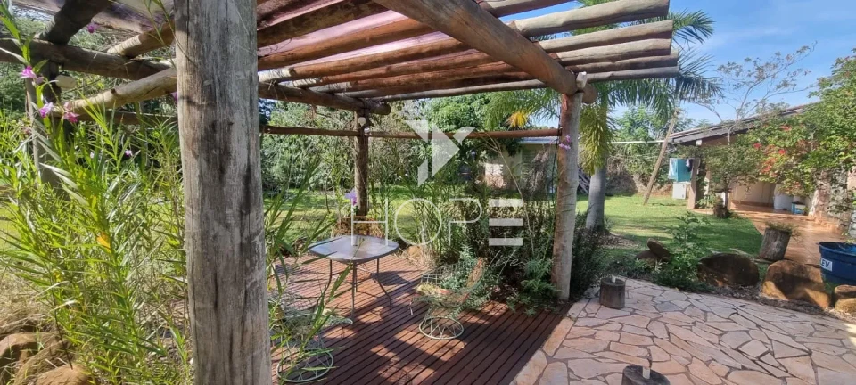 Imagens do imóveis Condomínio Chácaras Itaúna - chácara à venda com 5.000m² - casa inteligente - piscina - próximo ao lago - Ibiporã PR