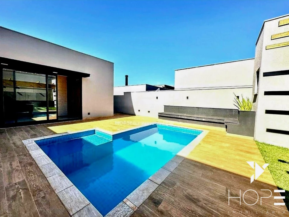 Casa com 300 m² para venda no condominio Sun Lake