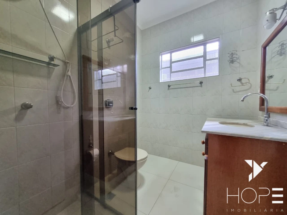 Imagens do imóveis Casa térrea à venda – 196m² – 4 quartos com suíte – Jardim Roveri – Zona Leste – Londrina/PR