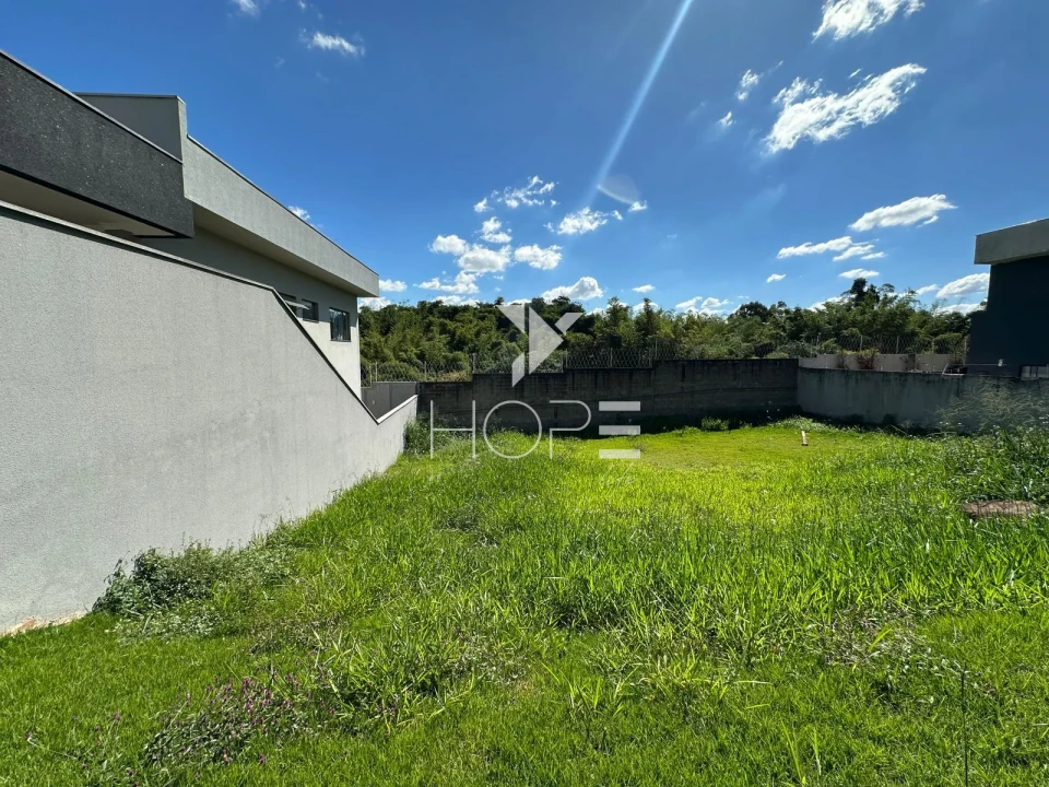 Imagens do imóveis Terreno no Condomínio Aranguá à venda - 262 m² - Parque Tauá – Zona Leste de Londrina/PR