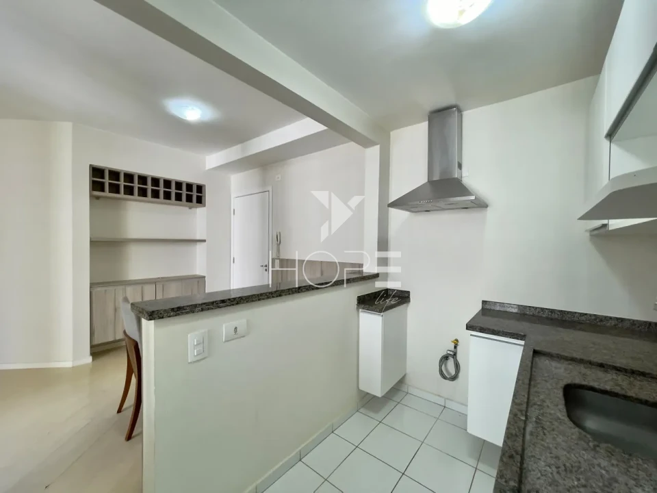 Apartamento à Venda – 72m² – 3 Quartos (1 Suíte) – Brisas Residence Club – Gleba Palhano – Zona Sul – Londrina/PR