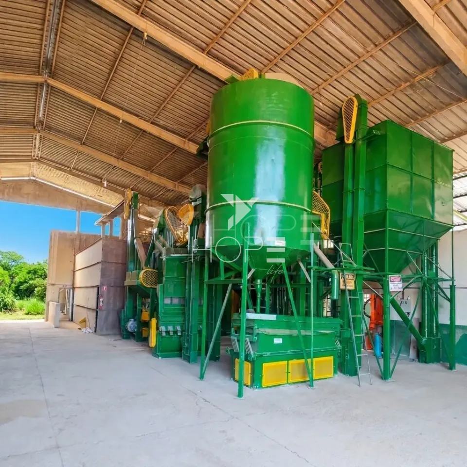 Imagens do imóveis Fazenda de Cafeicultura à Venda – 4.767,18 Hectares – Cafeicultura e Produção de Grãos – Unaí/MG