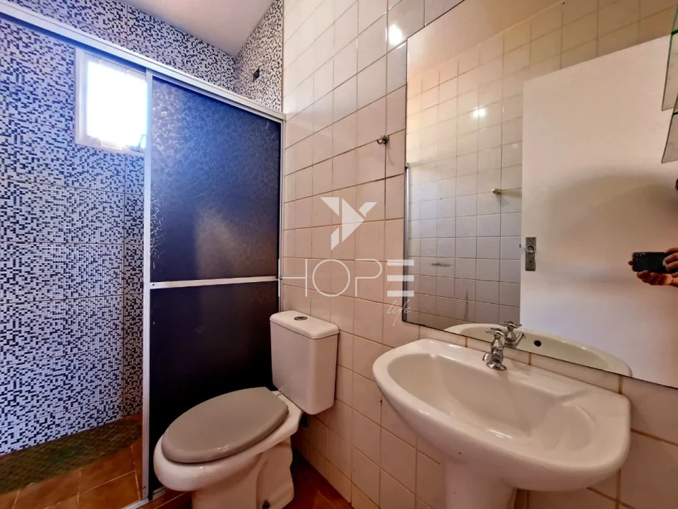 Imagens do imóveis Sobrado Geminado à venda - 3 quartos - 1 suíte com varanda - Jardim Império do Sol - Zona Norte - Londrina PR