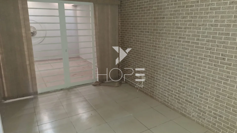 Imagens do imóveis Casa comercial para locação com 350m² - 6 salas - 5 vagas - próximo ao Hospital Evangélico - Lago Parque - Londrina PR