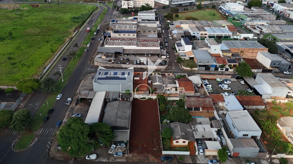 Imagens do imóveis Terreno Comercial à venda - Zoneamento ZC-2 - com 600 m² - próximo Av Tiradentes - Bandeirantes - Londrina PR