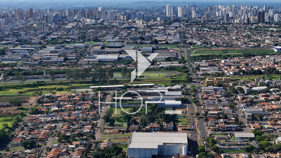 Imagens do imóveis Terreno Comercial à Venda  – Avenida da Liberdade – Região Norte – Londrina PR