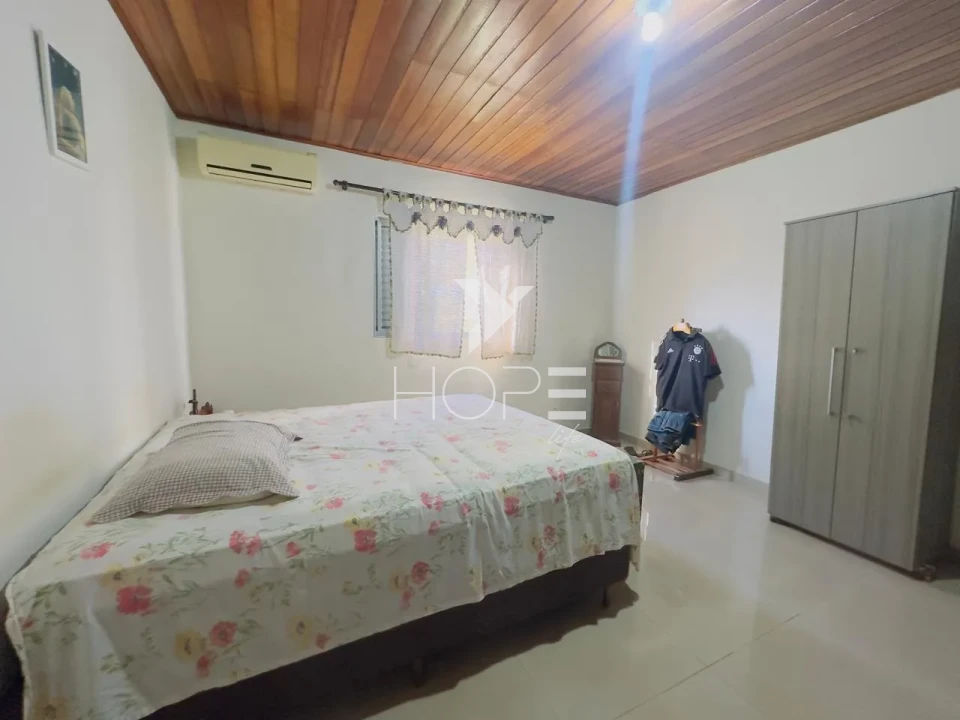 Imagens do imóveis Chácara à venda – 30.000 m² – Patrimônio Regina – Londrina/PR – Piscina e Espaço Gourmet