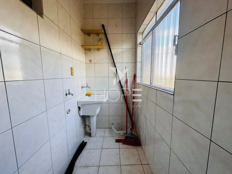 Apartamento à venda – 2 quartos – Parque Jamaica – Zona Oeste – Londrina/Pr.