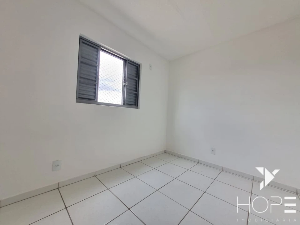 APARTAMENTO PARA VENDA E LOCAÇÃO NO RESIDENCIAL FLORESTA - ROLANDIA