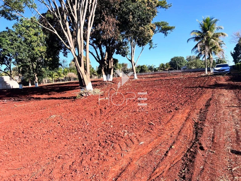Terrenos de Chácara Molhada à Venda com Fundo para Rio – Alvorada do Sul PR