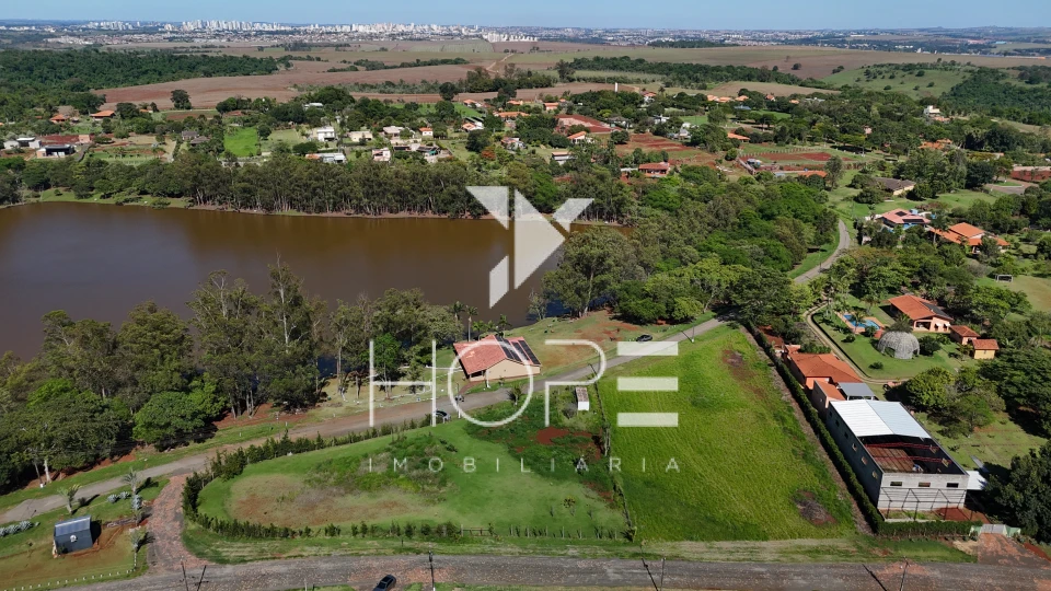 Imagens do imóveis terreno de 3220m² à Venda no Condomínio de Chácaras Itaúna – Ibiporã/PR