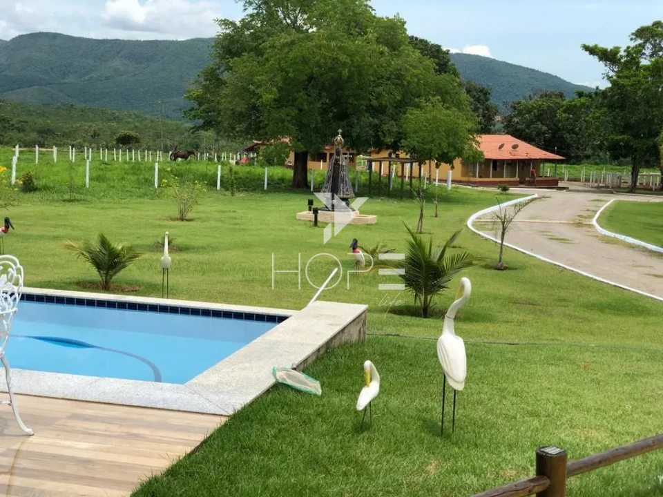 Imagens do imóveis Fazenda à venda com 612 alqueires - 350 em pasto - beira do Lago Canabrava - dupla aptidão - região de Minaçu GO