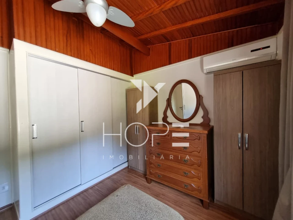 Chácara escriturada molhada à venda – Porteira Fechada – 12.000m² – Alvorada do sul/PR