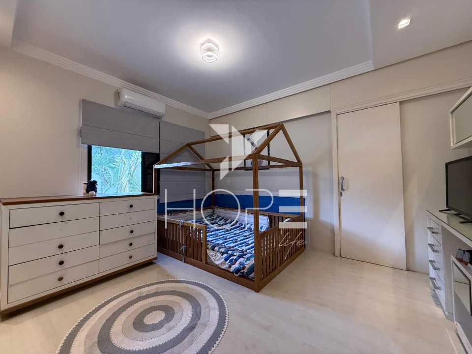 Imagens do imóveis Casa para Locação Sun Lake Residence  – 350 m² privativos – 4 quartos –  Londrina/PR