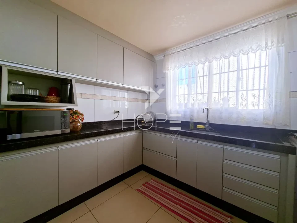 Condomínio Porto das Águas - chácara à venda com 1000m² - 3 quartos - 4 banheiros - 4 vagas - Porecatu PR
