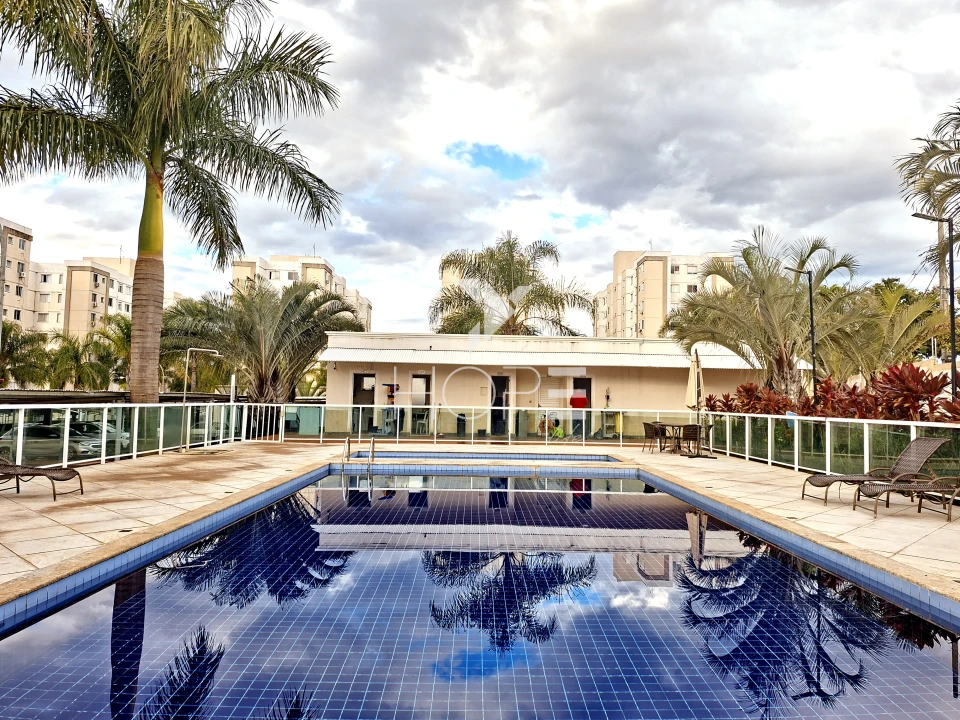 Imagens do imóveis Condomínio Lagoa Dourada - Apartamento à venda com 43m² - 2 quartos - último andar - semi mobiliado - acquaville  - Londrina PR