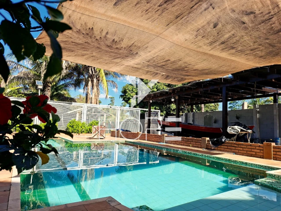 Imagens do imóveis Chácara de Alto Padrão à Venda – 2 Casas – Acesso ao Rio Paranapanema – Alvorada do Sul/PR