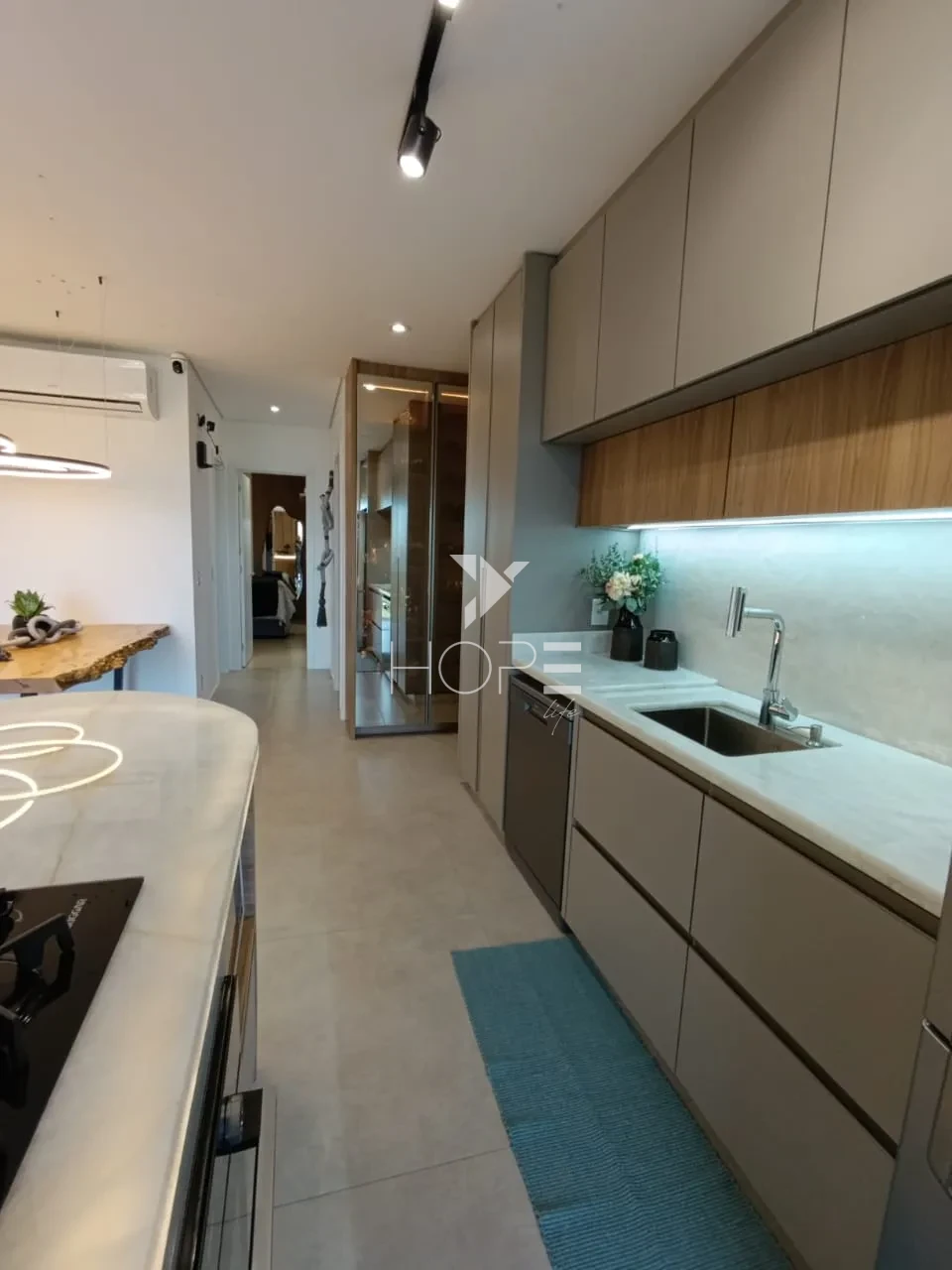 Imagens do imóveis YOU 180 – Apartamento Mobiliado à Venda com 85m² – 2 Quartos (1 Suíte com Closet) – 1 Vaga – Gleba Palhano – Zona Sul – Londrina/PR