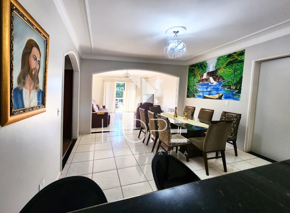 Imagens do imóveis Sobrado Residencial e Comercial à Venda – 300 m² – Terreno 568 m² – Vila Balarotti – Londrina PR