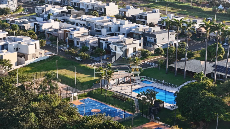 Imagens do imóveis Terreno de esquina à Venda – 282m² – Condomínio Bella Vitta – Lindóia – Zona Leste – Londrina/PR
