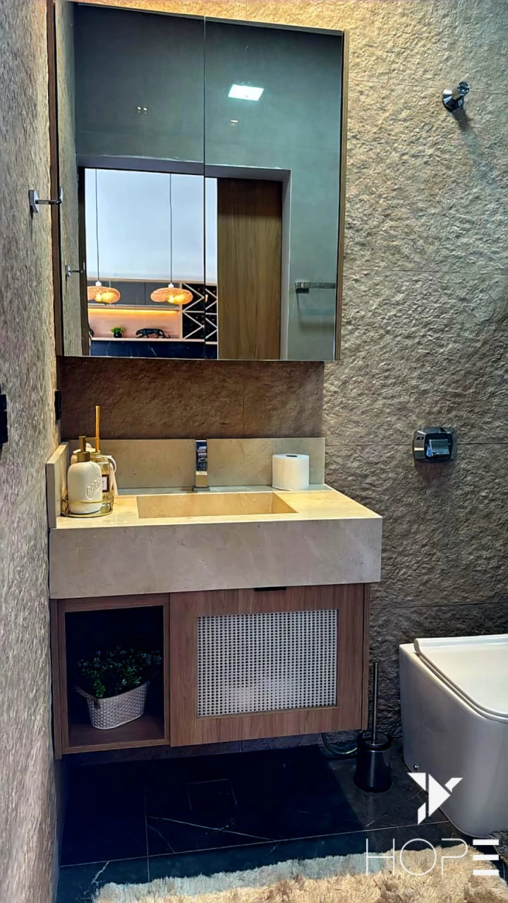 Imagens do imóveis CHACARA DE ALTO PADRÃO NO CONDOMINIO RIVIEIRA DO POENTE - PORTEIRA FECHADA